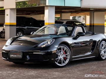Porsche boxster s 