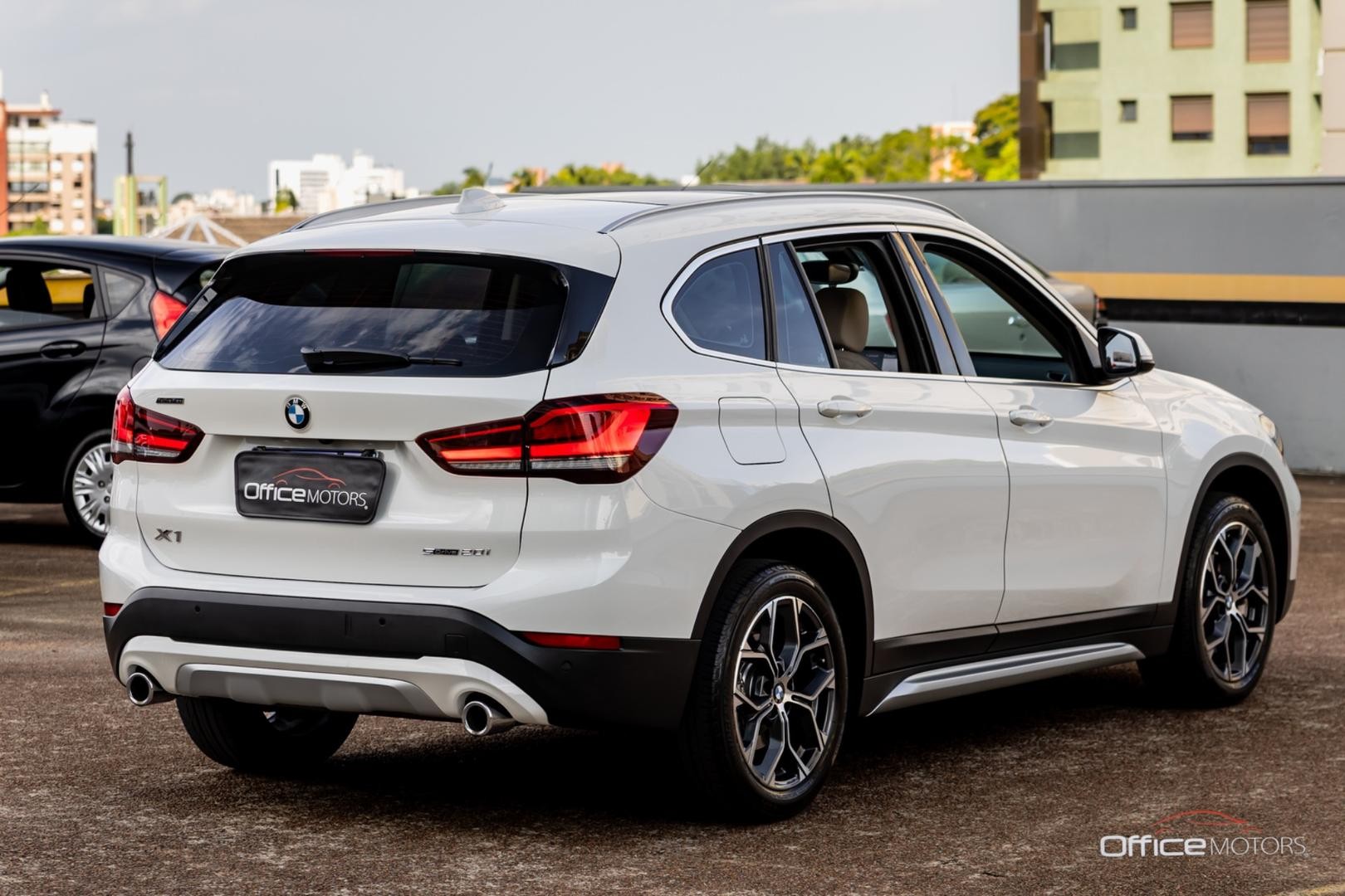 BMW x1 s20i activeflex