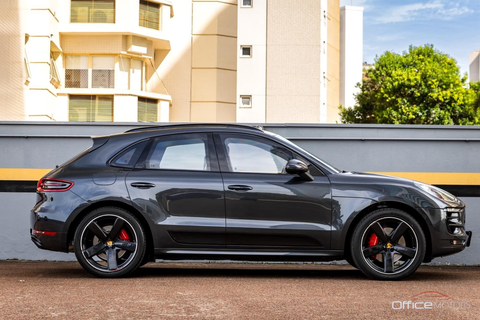 Porsche macan turbo