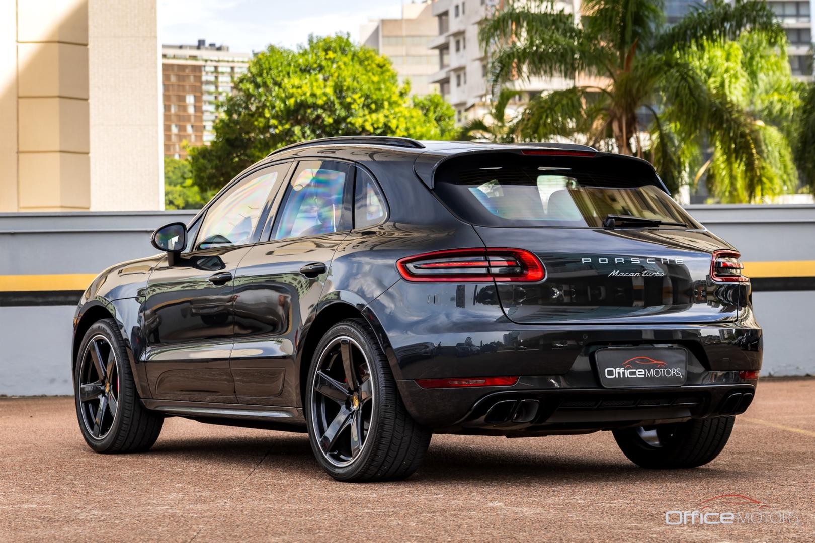 Porsche macan turbo