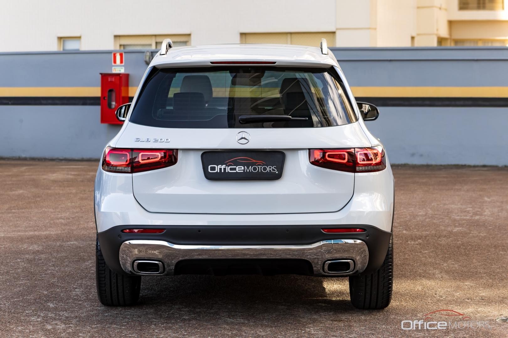 mercedes-benz glb200 prog