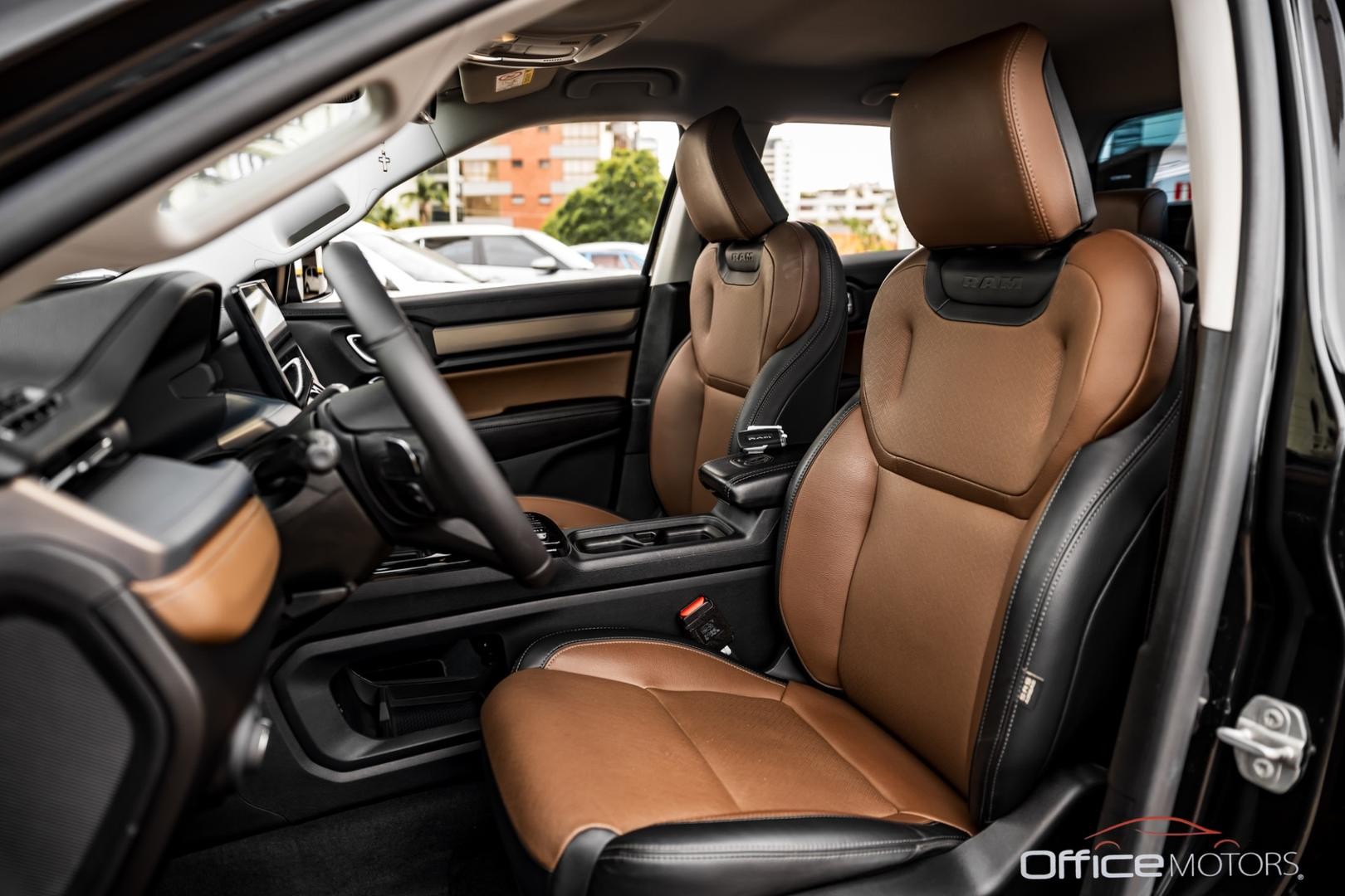 ram rampage laramie 2.0 tb cd 4x4 die. aut.